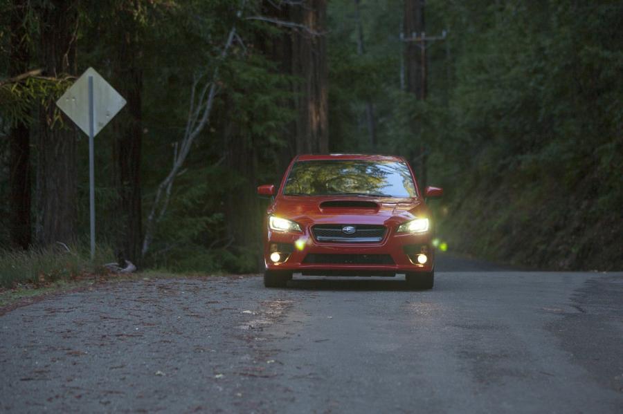  Subaru WRX 2015 года  (фото 72 из 115)
